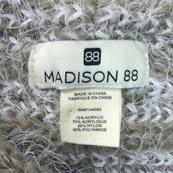 Madison 88 Infinity Scarf - Picture 3 of 3